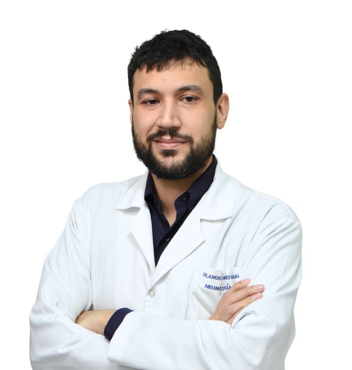 Dr. Ángel Gómez, neumólogo